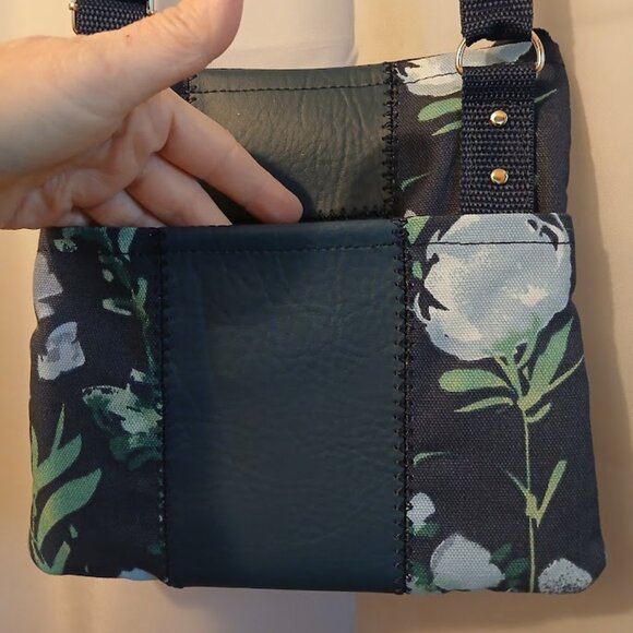 New Travel Sling Shoulder bag Blue Sage Floral Leaves Canvas Dual Zip Purse Chic - Picture 9 of 10